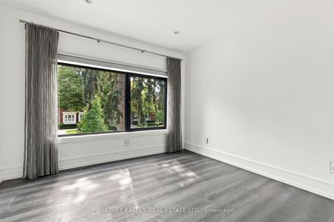 Photo 24 at 554 St Clements Avenue, Forest Hill North, Toronto