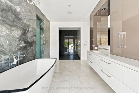 Photo 31 at 554 St Clements Avenue, Forest Hill North, Toronto