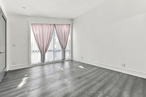 Photo 36 at 554 St Clements Avenue, Forest Hill North, Toronto