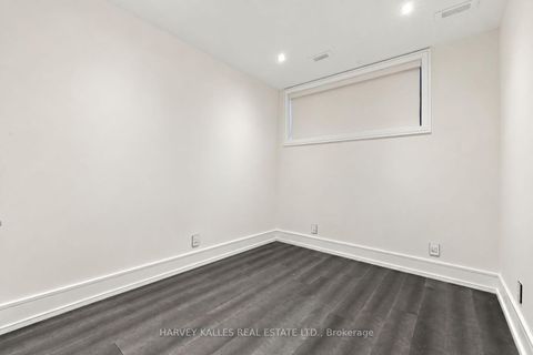 Photo 41 at 554 St Clements Avenue, Forest Hill North, Toronto
