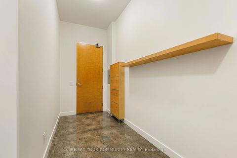 Photo 3 at 839 - 155 Dalhousie Street, Yonge Corridor, Toronto