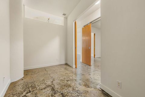 Photo 7 at 839 - 155 Dalhousie Street, Yonge Corridor, Toronto
