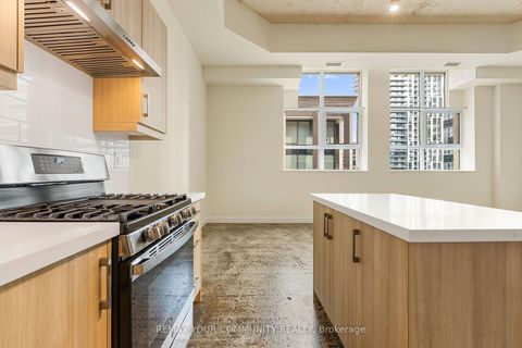 Photo 12 at 839 - 155 Dalhousie Street, Yonge Corridor, Toronto