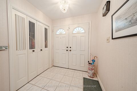 Photo 2 at 39 Apollo Drive, Don Mills, Toronto