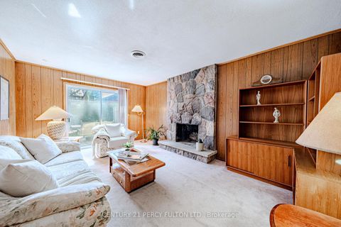 Photo 9 at 39 Apollo Drive, Don Mills, Toronto
