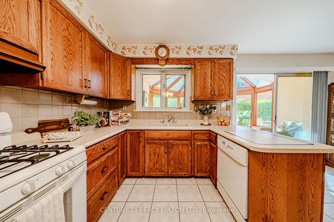 Photo 13 at 39 Apollo Drive, Don Mills, Toronto