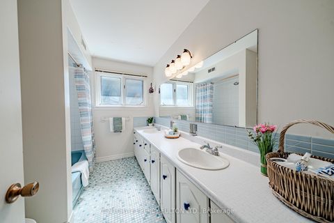 Photo 34 at 39 Apollo Drive, Don Mills, Toronto