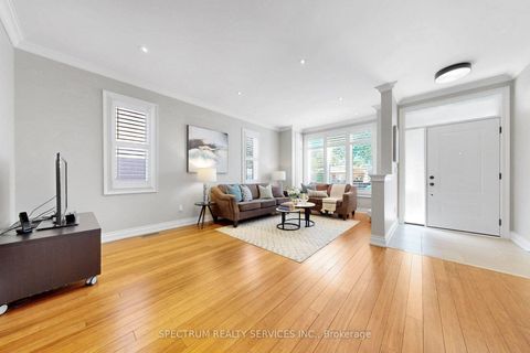Photo 9 at 254 John Street, Weston, Toronto