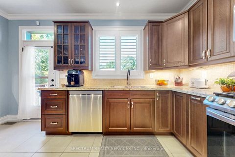 Photo 17 at 254 John Street, Weston, Toronto