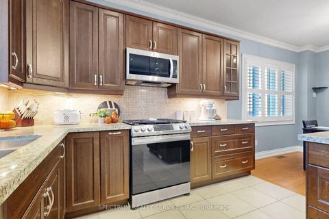 Photo 18 at 254 John Street, Weston, Toronto