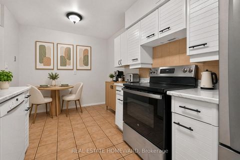 Photo 2 at 1803 - 30 Greenfield Avenue, Willowdale East, Toronto
