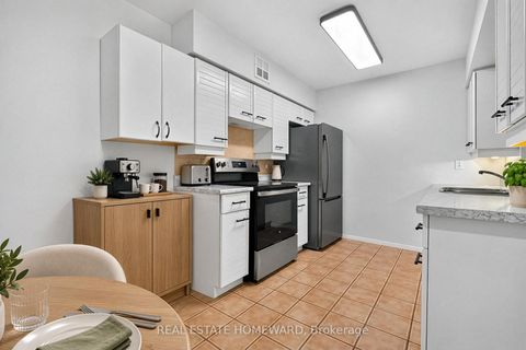 Photo 3 at 1803 - 30 Greenfield Avenue, Willowdale East, Toronto