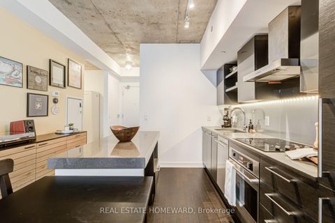 Photo 6 at 515 - 1030 King Street W, Niagara, Toronto