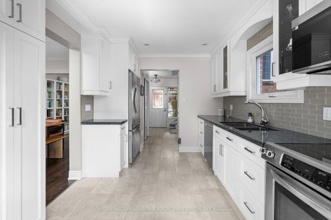 Photo 9 at 38 White Boulevard, Brownridge, Vaughan