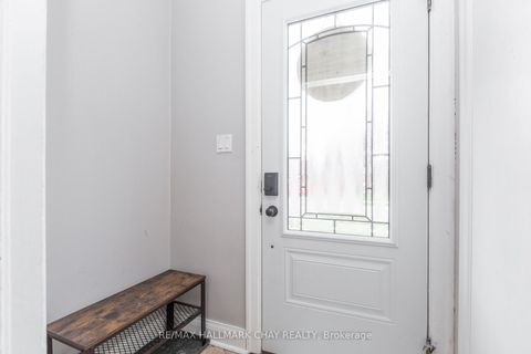 Photo 4 at 177 Duckworth Street, Codrington, Barrie