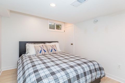 Photo 31 at 177 Duckworth Street, Codrington, Barrie