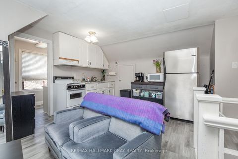 Photo 39 at 177 Duckworth Street, Codrington, Barrie