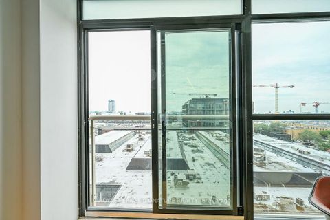 Photo 5 at 715 - 43 Hanna Avenue, Niagara, Toronto