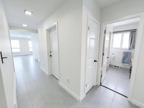 Photo 23 at 97 Overbrook Place, Bathurst Manor, Toronto
