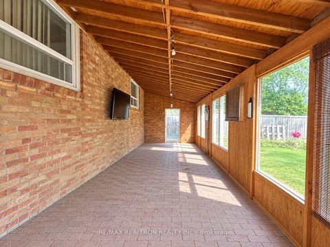 Photo 32 at 97 Overbrook Place, Bathurst Manor, Toronto