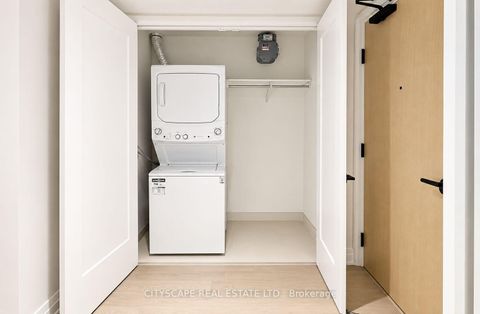 Photo 9 at 308 - 505 Glencairn Avenue, Lawrence, Toronto