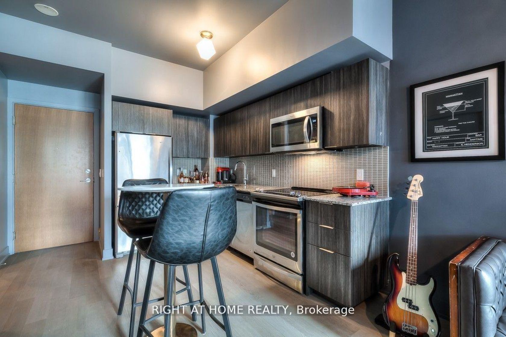 540 - 30 Shore Breeze Drive, Mimico, Toronto 