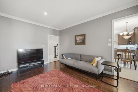 Photo 9 at 65 Burnhaven Avenue, Maple, Vaughan