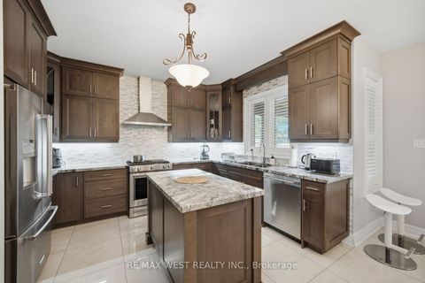 Photo 13 at 65 Burnhaven Avenue, Maple, Vaughan