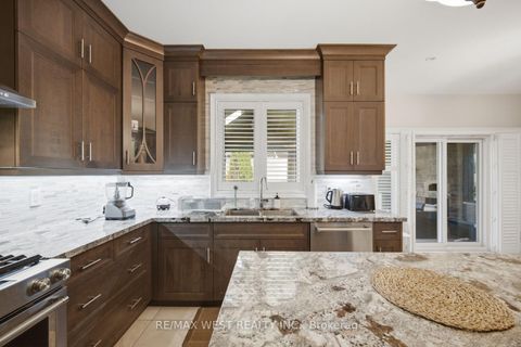 Photo 16 at 65 Burnhaven Avenue, Maple, Vaughan