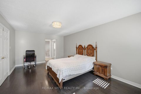 Photo 31 at 65 Burnhaven Avenue, Maple, Vaughan