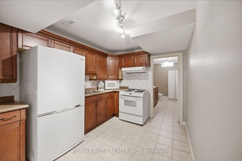 Photo 38 at 65 Burnhaven Avenue, Maple, Vaughan