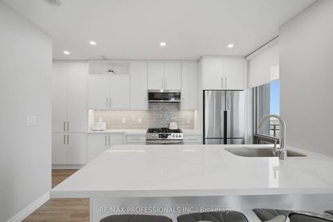 Photo 10 at 2603 - 3 Navy Wharf Court, Waterfront Communities C1, Toronto