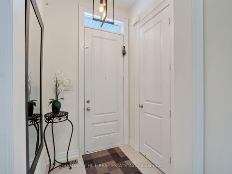 Photo 9 at 18 Hackwood Crescent, Aurora Grove, Aurora