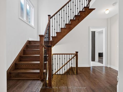 Photo 11 at 18 Hackwood Crescent, Aurora Grove, Aurora