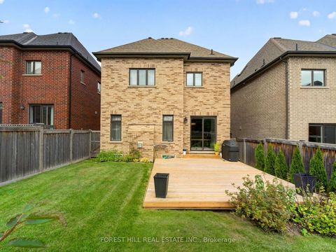 Photo 45 at 18 Hackwood Crescent, Aurora Grove, Aurora