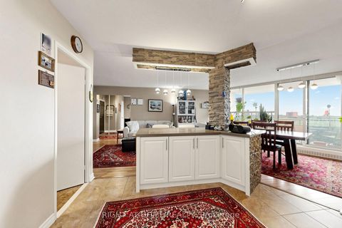 Photo 1 at 1116 - 15 Vicora Linkway, Flemingdon Park, Toronto