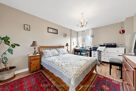 Photo 12 at 1116 - 15 Vicora Linkway, Flemingdon Park, Toronto