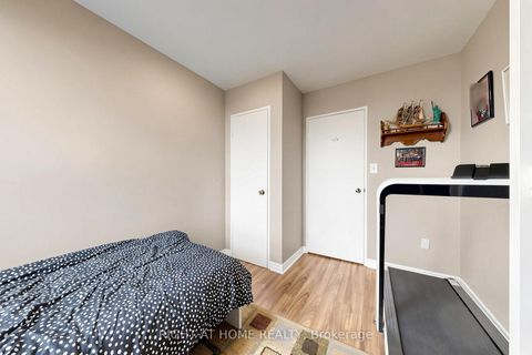 Photo 19 at 1116 - 15 Vicora Linkway, Flemingdon Park, Toronto