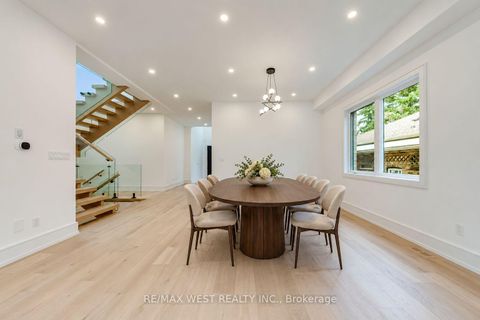 Photo 11 at 3 Amber Crescent, Maple Leaf, Toronto