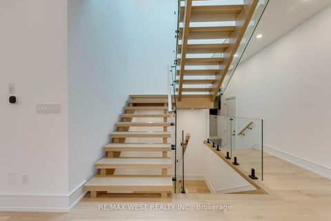 Photo 17 at 3 Amber Crescent, Maple Leaf, Toronto