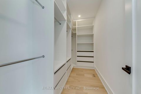 Photo 21 at 3 Amber Crescent, Maple Leaf, Toronto