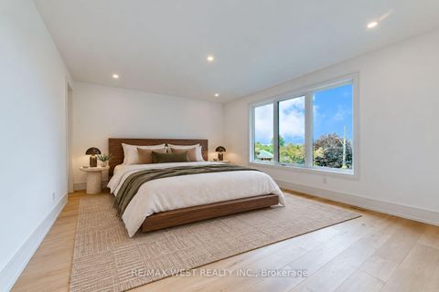 Photo 25 at 3 Amber Crescent, Maple Leaf, Toronto