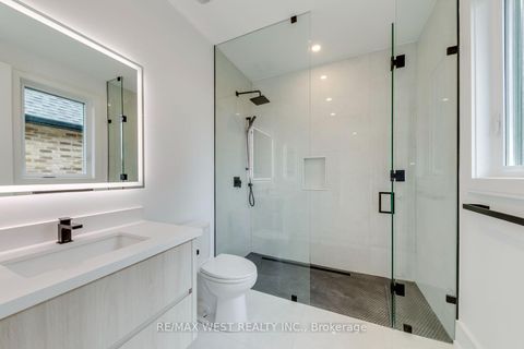 Photo 28 at 3 Amber Crescent, Maple Leaf, Toronto