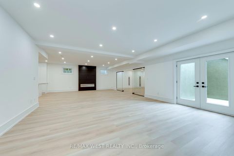 Photo 38 at 3 Amber Crescent, Maple Leaf, Toronto