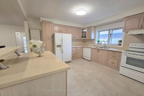 Photo 10 at 93 Waringstown Drive, Maryvale, Toronto
