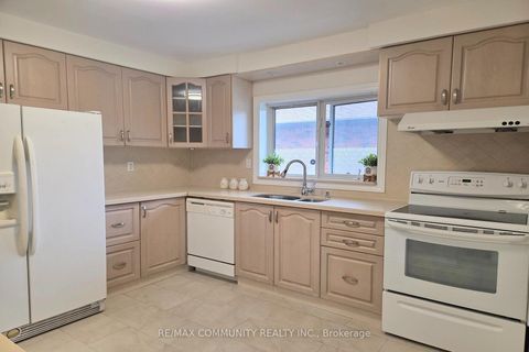 Photo 11 at 93 Waringstown Drive, Maryvale, Toronto