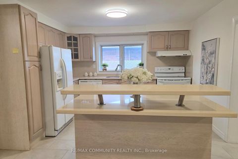 Photo 12 at 93 Waringstown Drive, Maryvale, Toronto