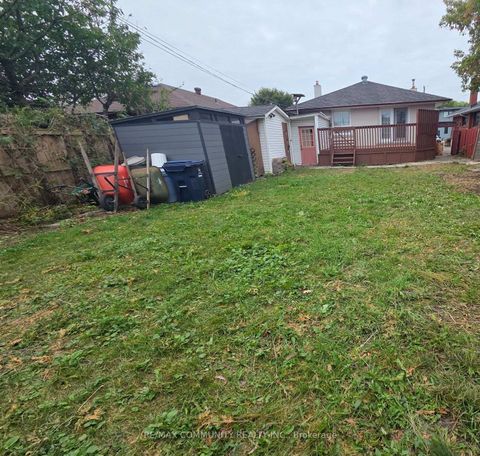 Photo 36 at 93 Waringstown Drive, Maryvale, Toronto