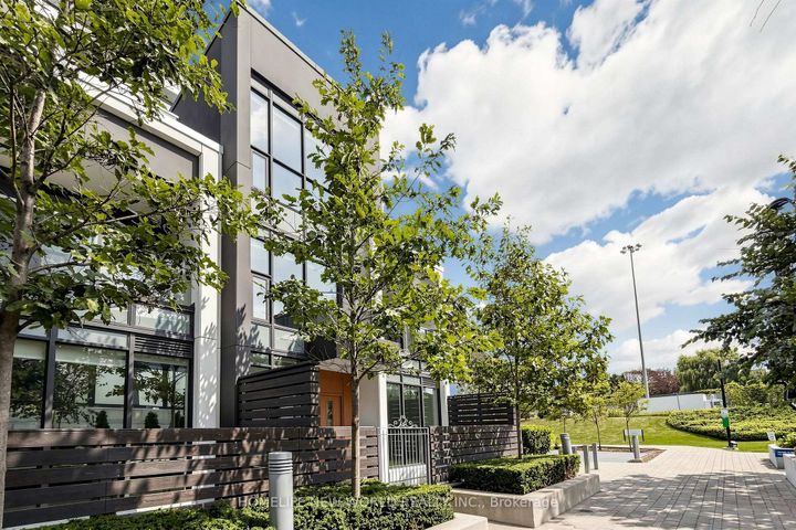 Photo 4 at TH15 - 113 McMahon Drive, Bayview Village, Toronto