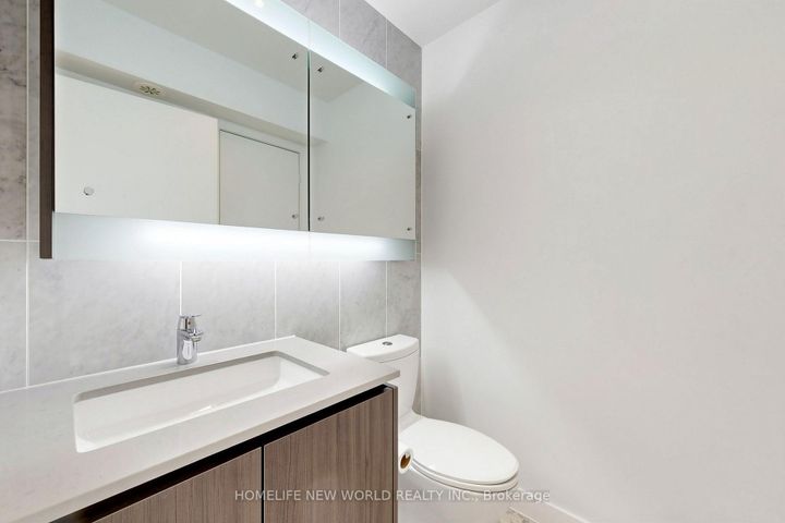 Photo 15 at TH15 - 113 McMahon Drive, Bayview Village, Toronto